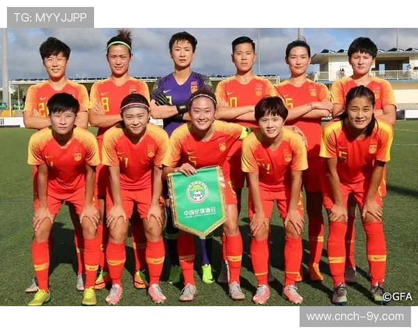 探讨新时代女足球员多维角色定位与全面成长发展路径研究的新策略