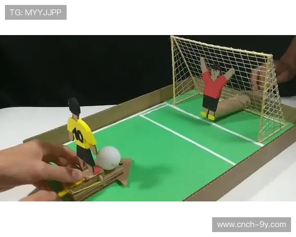 用纸板制作足球的创意方法与步骤详解 助你动手打造独特运动用品